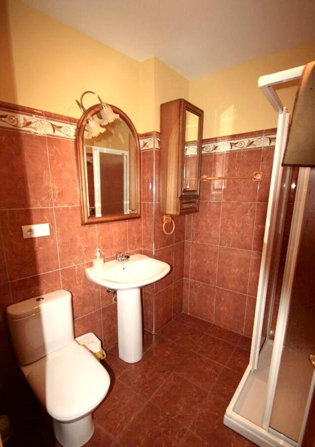 קודילרו 3 Bedrooms House With Furnished Terrace And Wifi At Ovinana מראה חיצוני תמונה